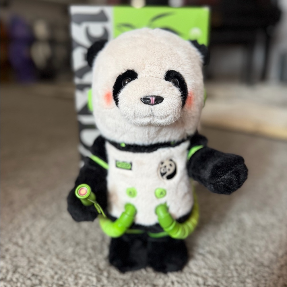 Pop Mart Mega Space Molly Panda 400%